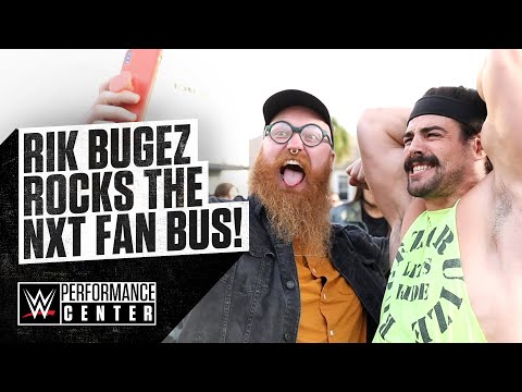 Rik Bugez ROCKS the NXT fan bus!