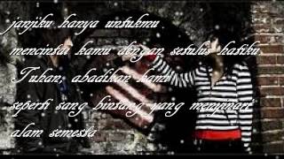 Download lagu d'paspor ft joelie abadikan cinta (with lyric) mp3 Download lagu d'paspor ft joelie abadikan cinta (with lyric) mp3