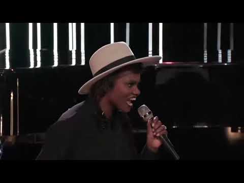 Team Alicia - You Make Me Feel Like A Natural Woman | The Voice USA 2017