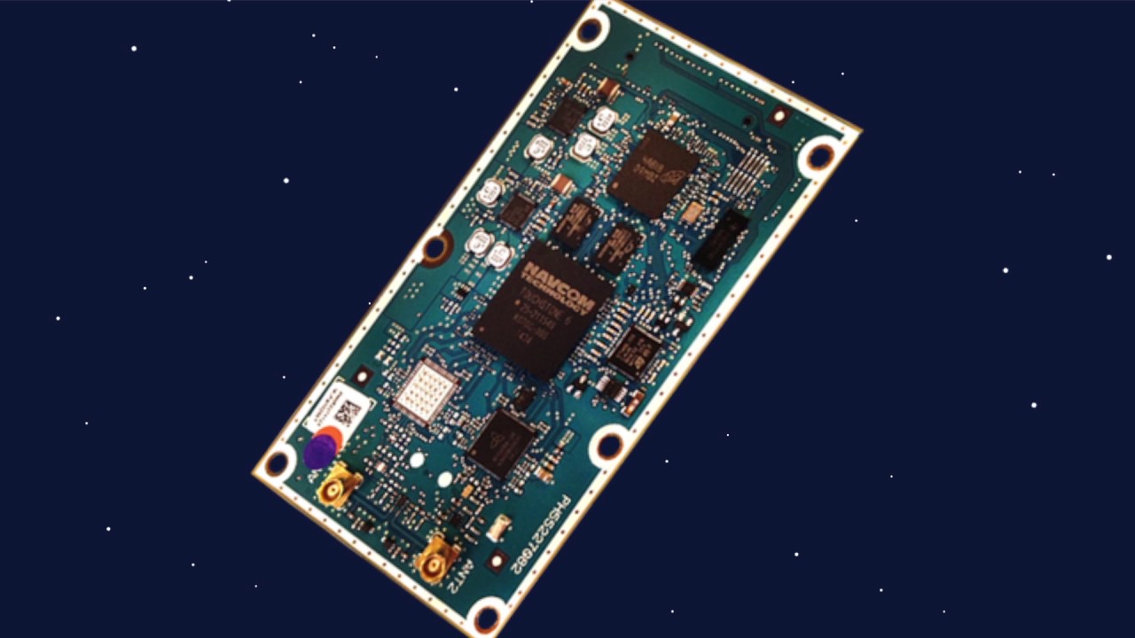 NavCom Onyx GNSS OEM board integrates with StarFire offering Precise Point Positioning