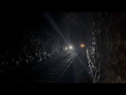 Tunel kolejowy w Kowarach.