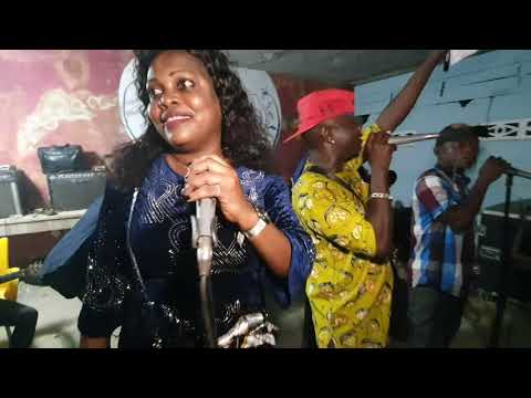 Fête Des Pères 2023 A Akyékoi Avec Armel Yapi - Vendredi