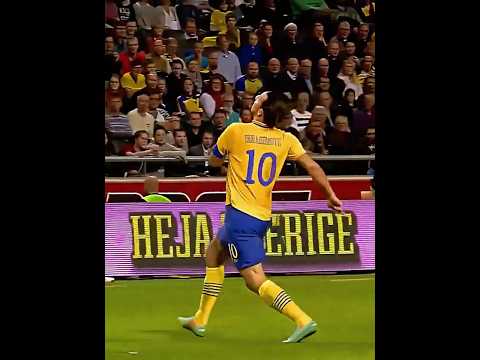 Zlatan Ibrahimovic Famous Bicycle Goal🔥