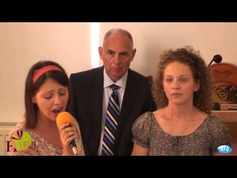 Surorile (Tamara şi Lidia) Onufrei - Nu-nţeleg câtă iubire