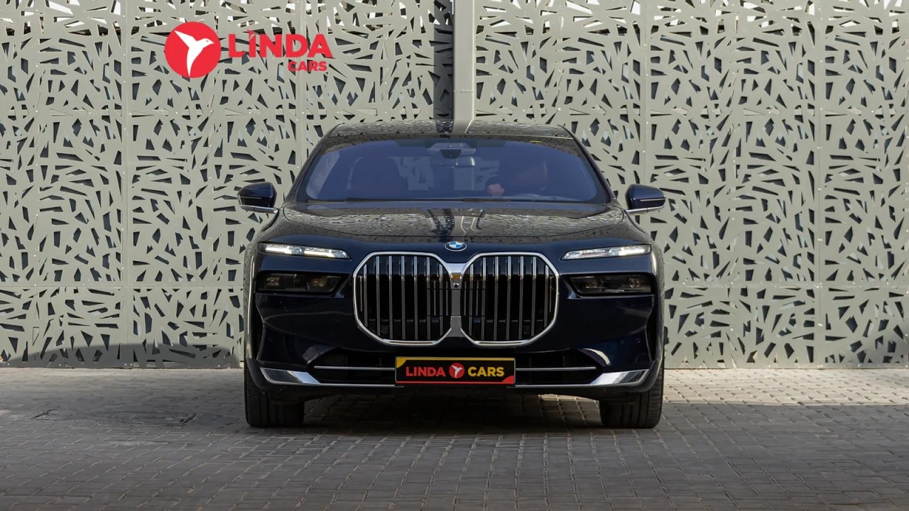 BMW 7 Series 740 2023