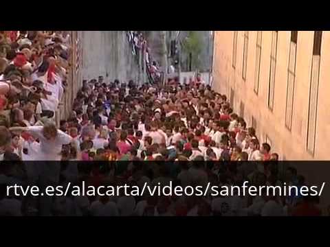 Sunday July 7 2013 encierro with Alcurrucen bulls in Pamplona
