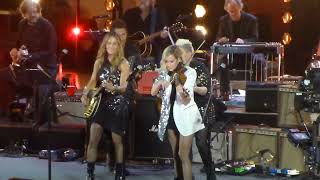 The Chicks  - Bloody Mary Morning  (Willie Nelson B-Day Holllywood Bowl, LA 4/29/23)
