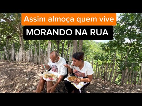 Almoçamos no acostamento da BR 222, em SANTA LUZIA DO MARANHÃO 