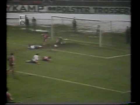 BL 85/86 - Bayer Leverkusen vs. FC Schalke 04 2:0