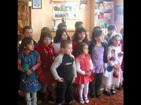 Un ghiocel...Un strop de lumina...Varadia de Mures