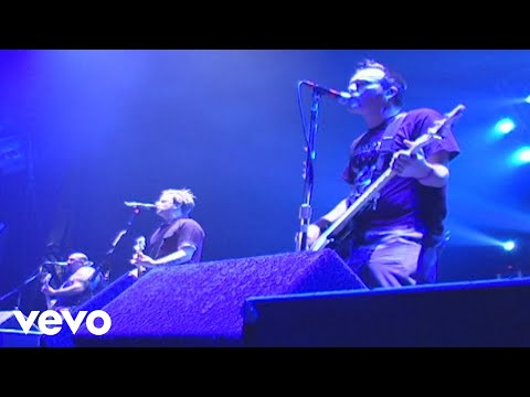 Bowling For Soup - When We Die (Live and Very Attractive, Manchester, UK, 2007)