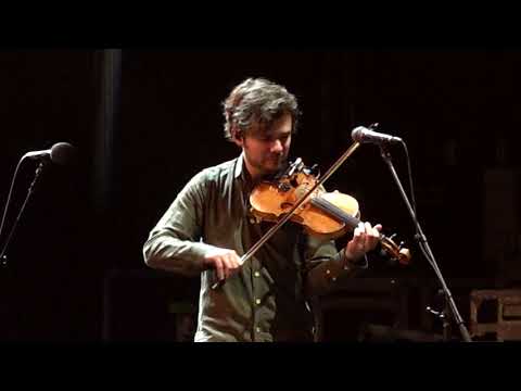 Billy Strings crushes David Grisman's "EMD" Bridgeport, CT 7/21/23