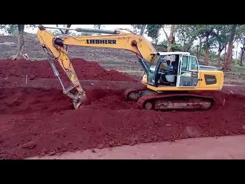 liebherr machine operator construction of the road