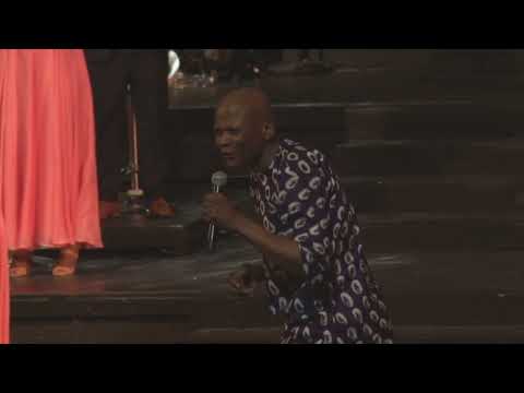 Tshwane Gospel Choir-Lekunutung (live) ft Tshidi Chauke