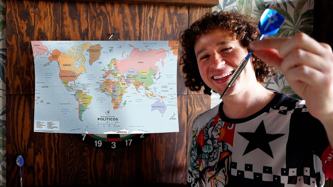 Viajo al país a donde el dardo caiga en un mapa 🎯🗺