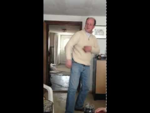 morgens um 10 beim pfeifenmacher (Y)