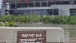 Scott Grimes - (When We Were) Young &amp; Wise (Nashville Tennessee Flood 2010)