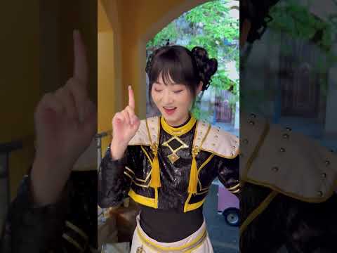 Zoe was spanked by Rumi! #huntrix  #kpop #rumi