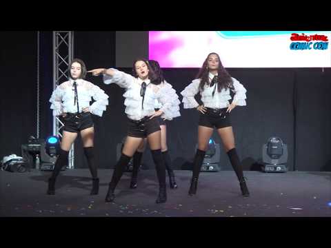 HDQ – Gugudan – The Boots - Cover at Aniventure Comic Con 2019