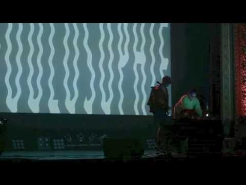 Bruno Coppens  - Felix Gourd et Simon Chioini