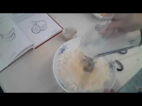 Christmas Candy & Banana Cake (December 2015)