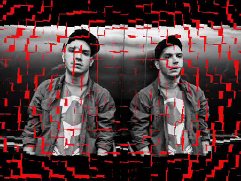 Video thumbnail for Eu, tu şi restu...