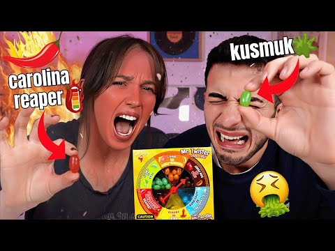 EN İĞRENÇ ŞEKERLERİ YEDİK! @MertGultass @SibelOzekici