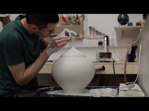 Throwing a Double Bellied Vase with Flared Neck on Skutt Professional Wheel