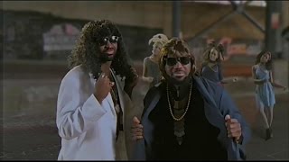 Lebron and the Cavs Rick-Rollin, 80s night; "Never Gonna Give You Up"