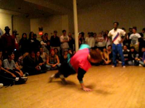 King of New York 2010 House Hurrikane vs Gumdrop