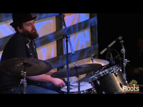 Julie Lee & the Baby-Daddies "Beautiful Night"