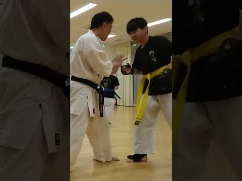 攻撃で相手のガード意識をコントロールする！稽古中#カラテ女子  #フルコンタクト空手#沖縄剛柔流空手道#古武道#karate #極真空手 #拳志會 #生涯武道 #津市#青少年育成