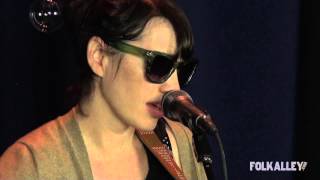Folk Alley Sessions: Pieta Brown - "All My Rain"
