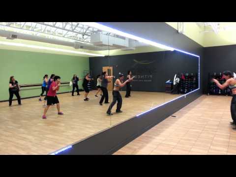 Alza la Mano by Rocko y Fara-On