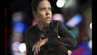 Crystal Waters vs. Speakerbox - Dancefloor