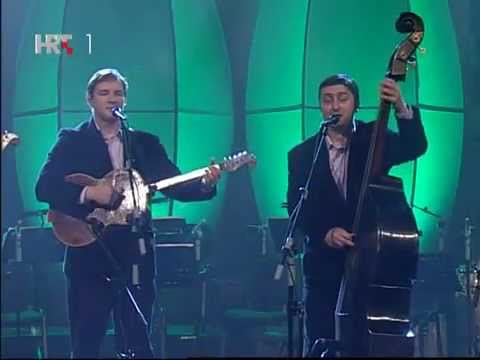 T. S. Složna Braća "Prašna cesta"