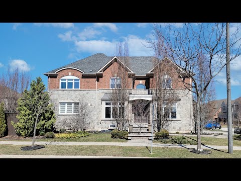65 Great Lakes Boulevard, Oakville, ON, Canada
