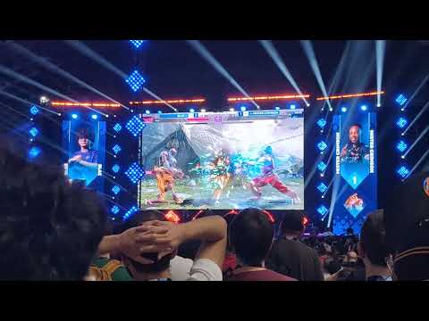 Mister Crimson clutch comeback vs Blaz - Evo 2025 Street Fighter 6