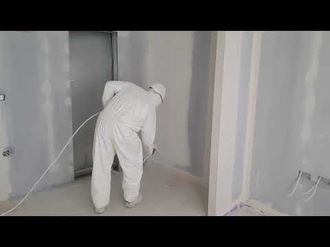 Graco mark v airless sprayer mist coating