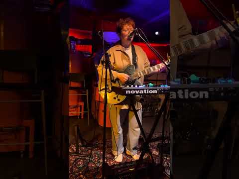 Simona Delegeanu live at UZINA. Deconectat Series 2023