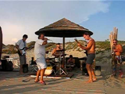 Rastabelli live a capocotta al paloma beach