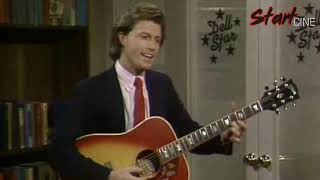 Andy Gibb i can&#39;t help it