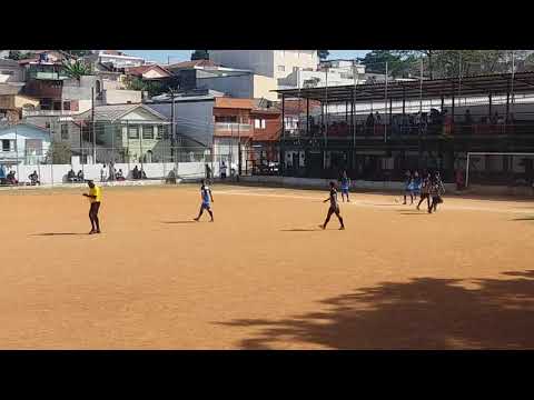 Golaço após cruzamento | avarzea.com.br