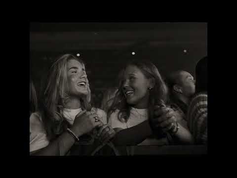 Chris Holsten - Unge til vi dør (Live fra Oslo Spektrum)