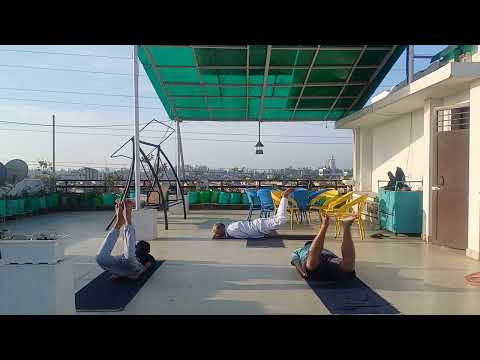 Shalabhasana