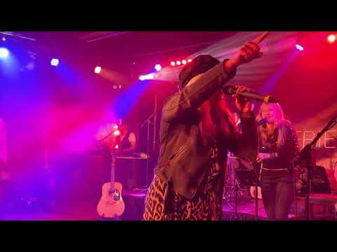 Jini Meyer & Friends - X-Mas Edition - Let me entertain you live @ Sauerlandpark Hemer - 17.12.2022