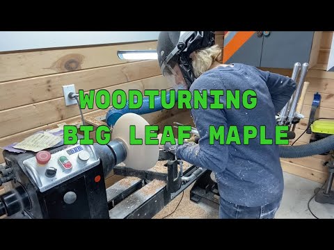 Woodturning a BIG LEAF Maple Bowl (plus, texturing!)
