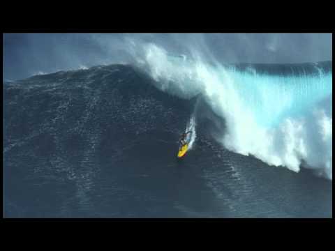 Danilo Couto Paddles in at Jaws - Ride of the Year Entry in Billabong XXL Awards
