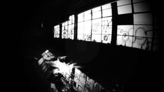 Szare - Broken Window