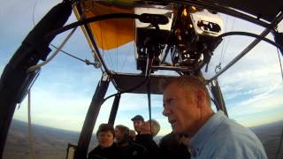 preview picture of video 'Mum's hot air balloon ride in Northam - Western Australia'